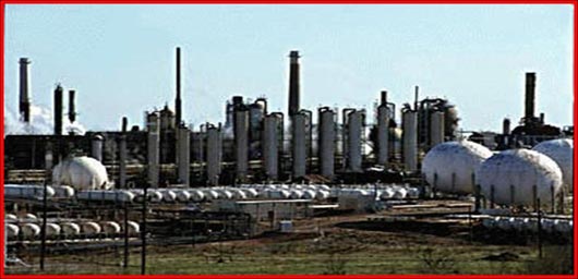Refinaria de Petróleo Refinaria de Petróleo