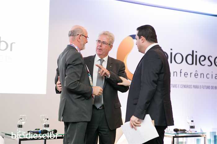 [Conferência 2015] A política do biodiesel