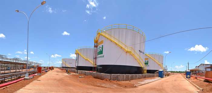 Distribuidoras retiram 16,5 mi litros do leilão de opções do 4º bimestre