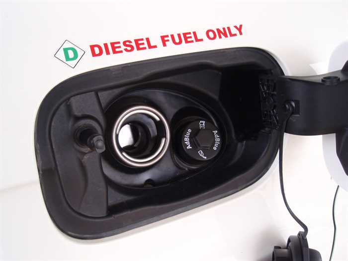 Projeto de lei quer liberar diesel para carros de passeio