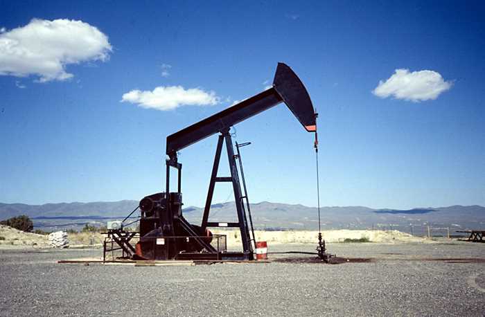 Preço do petróleo só deve subir em 2018