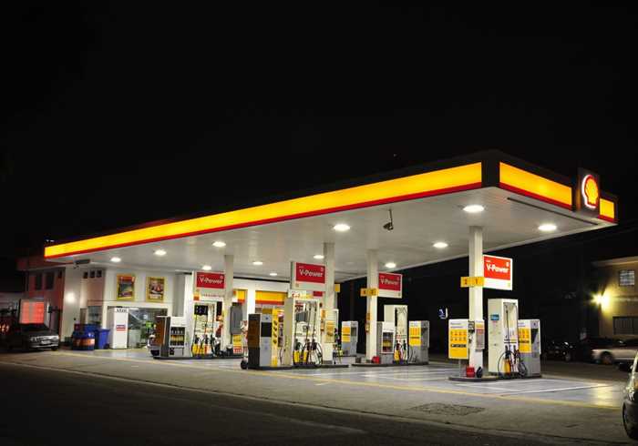 Consumo de gasolina e diesel recuará no país em 2015, diz Sindicom