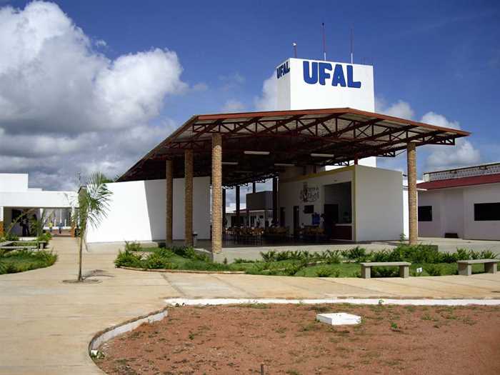Pesquisadores da Ufal participam de livro sobre produção de biodiesel