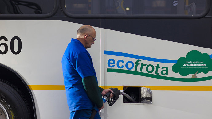 Ônibus de São Paulo proibidos de usar adesivos da Ecofrota