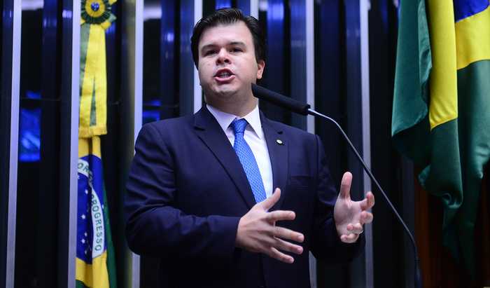 Conheça o novo titular do Ministério de Minas e Energia
