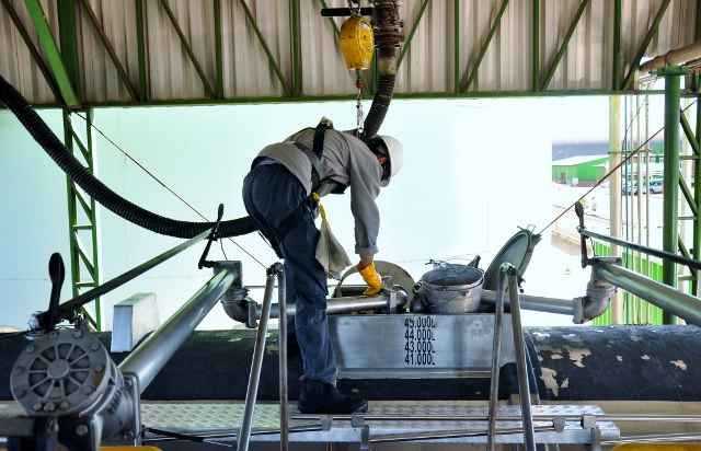 Mercado executou menos de 30% dos estoques no 4º bimestre