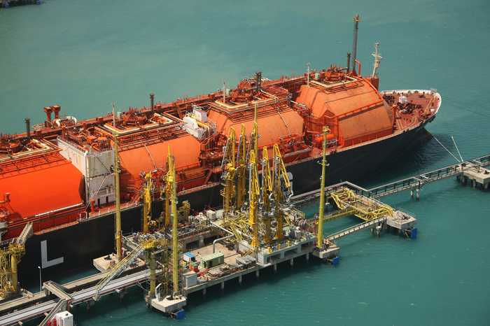 Petrobras inicia processo para venda de terminais de GNL e térmicas