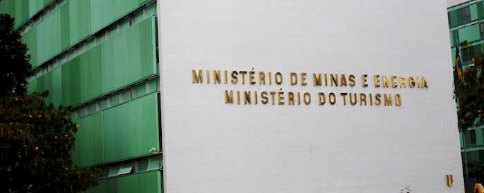 Ubrabio e Frente Parlamentar são recebidos pelo titular do MME