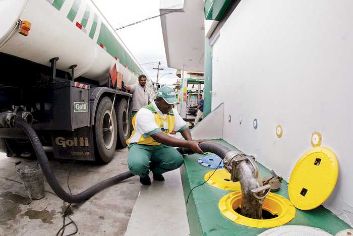Consumo de óleo diesel tem queda de 5% no primeiro semestre