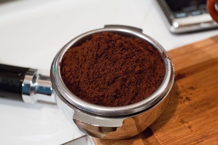 Nova tecnologia converte borra de café em biodiesel numa única etapa