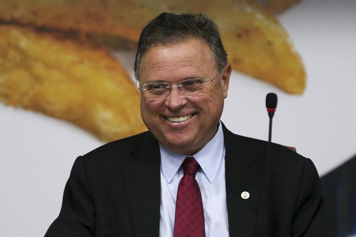 Ministro Blairo Maggi confirma presença na Conferência BiodieselBR