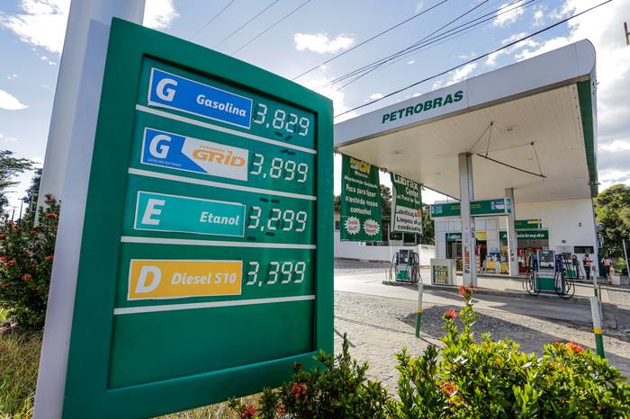 Mais uma semana de alta nos preços dos combustíveis