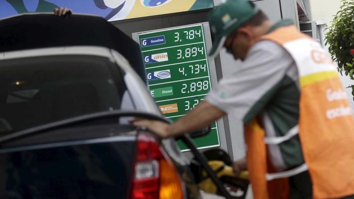 Petrobras retoma trajetória de alta nos derivados
