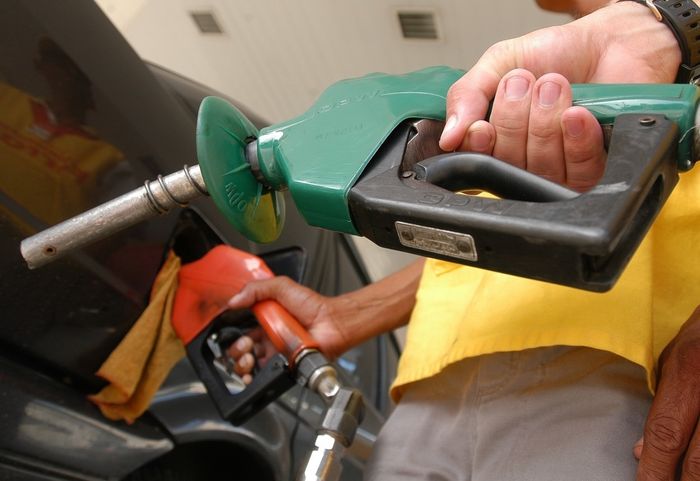 AGU recorre para anular decisão que barra aumento de imposto dos combustíveis