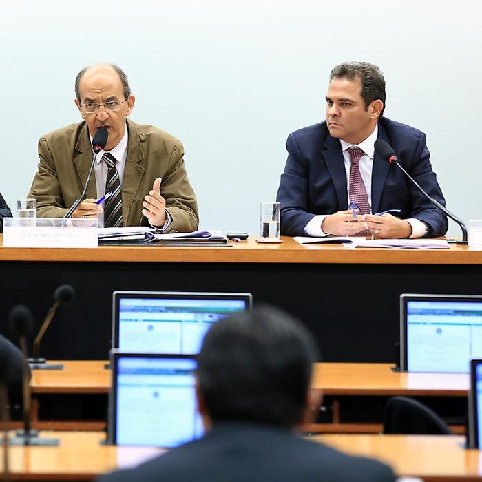 Comissão especial aprova mudanças na Lei Kandir; texto vai ao Plenário