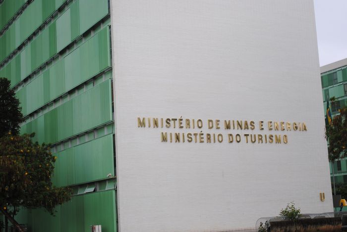 MP sobre metas de emissão de distribuidoras está pronta, diz MME