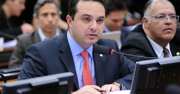 Frente parlamentar inicia mobilização pela adoção do B9 ainda este ano