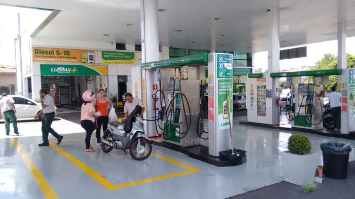 Petrobras anuncia redução nos preços dos derivados nas refinarias