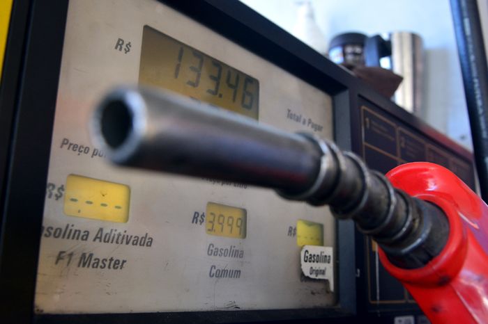 Petrobras reduz preço do diesel em 5,8% e da gasolina em 2,3%