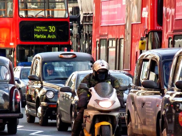 Reino Unido deve banir carros a diesel e a gasolina até 2040