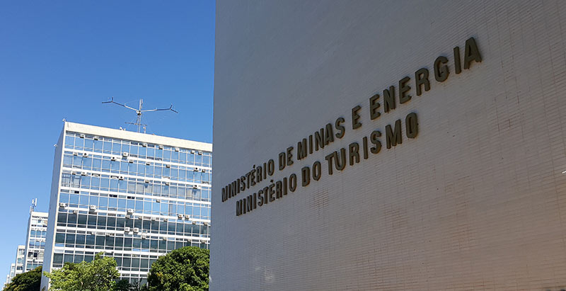 MME inicia plano conjunto com setor privado para antecipar o B10