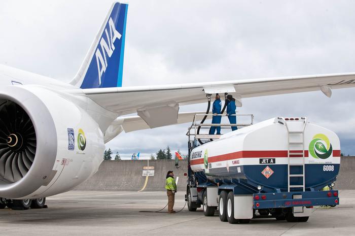 Brasil e Alemanha fecham acordo sobre combustível de aviação renovável