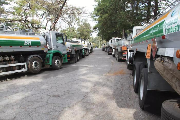 Preço de comercialização do diesel permite fim de subsídio, diz associação