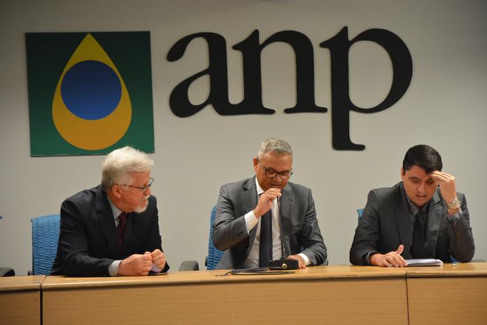ANP debate mudanças nas regras de combustíveis de aviação