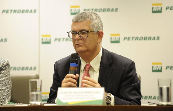 Petrobras: Monteiro defende tributo que suavize variação de preços