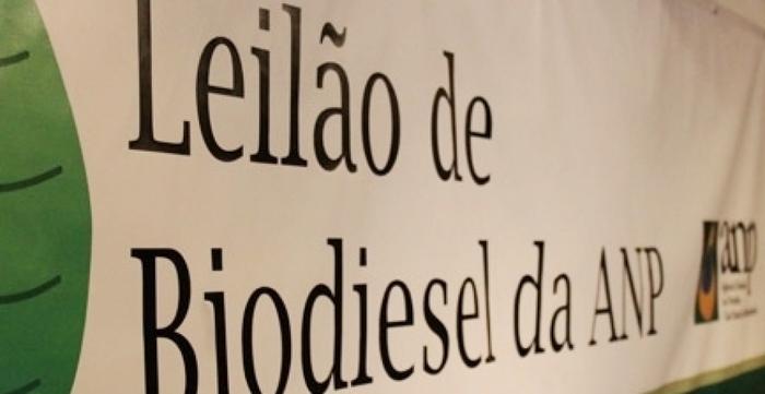 ANP publica lista de usinas habilitadas para o L65 antes do prazo