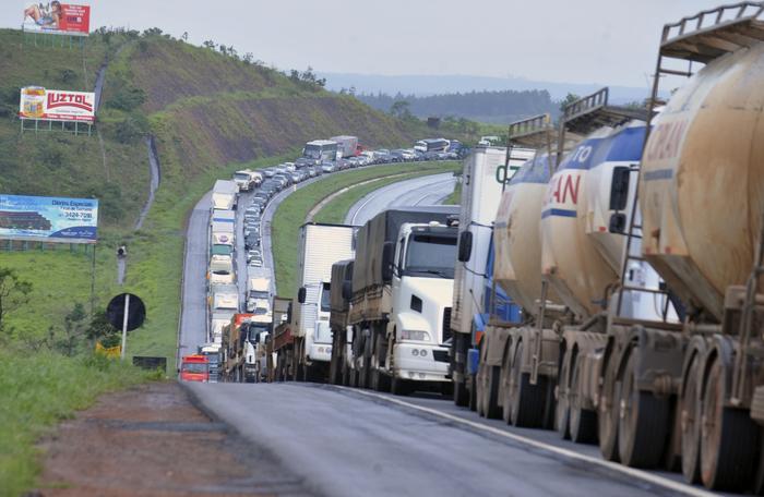 Mudança no preço do diesel não resolve, diz líder dos caminhoneiros