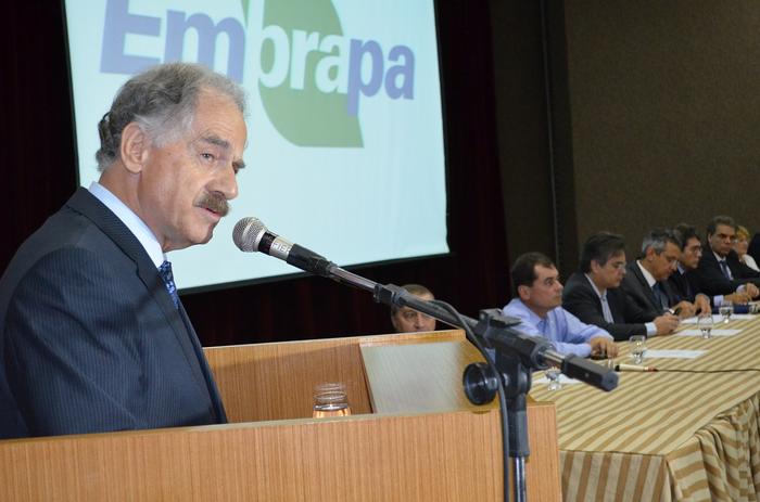 Embrapa busca recursos para tentar retomar investimentos