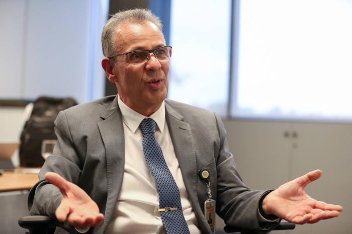 Albuquerque: valor do diesel no Brasil é 12% menor do que a média internacional