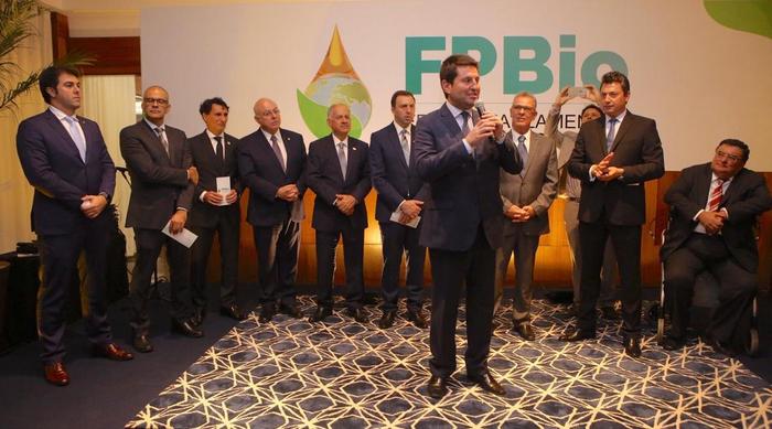 Oficializada a recriação da Frente Parlamentar do Biodiesel 