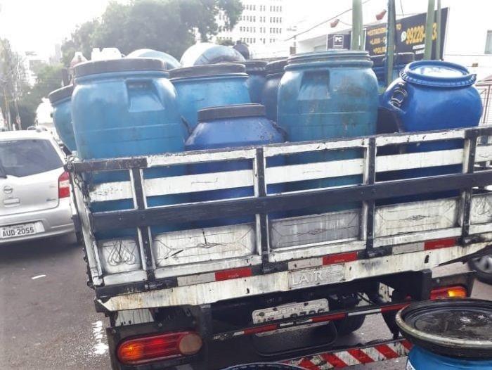Quadrilha presa ao tentar furtar óleo de cozinha