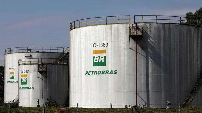 ANP aprova resoluções para mais transparência em preço de combustíveis