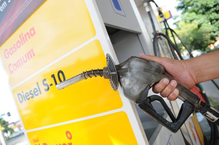 Petrobras reduz preços do diesel e da gasolina nas refinarias 