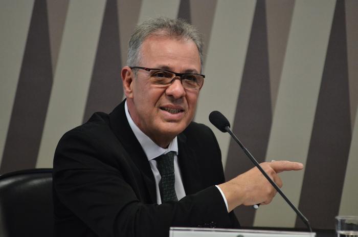 Alvo de pressão, cúpula da pasta de Minas e Energia deve ser substituída