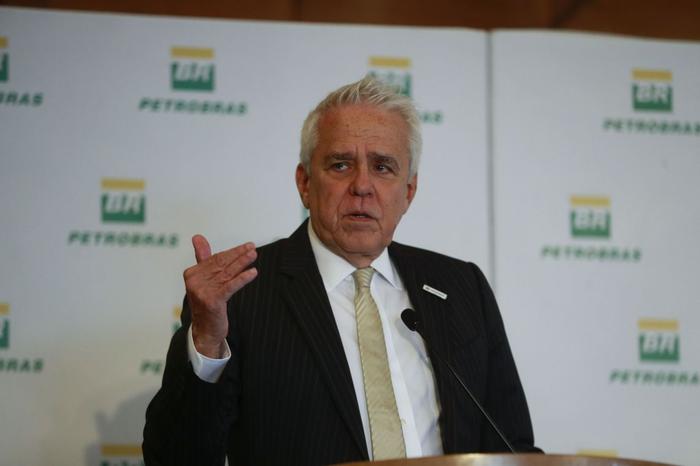 Petrobras pode não atingir meta de desalavancagem financeira em 2020