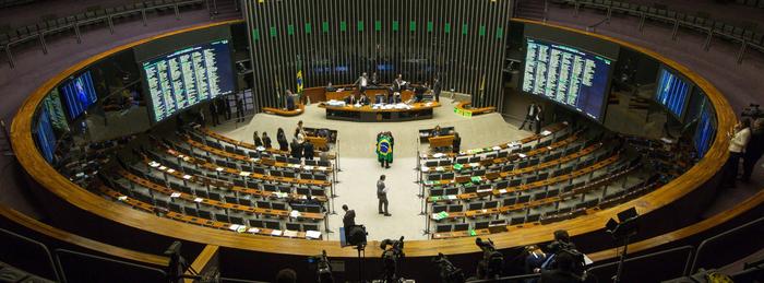 Valor do ICMS dos combustíveis pode ser fixado pela Câmara