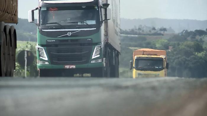 Caminhoneiros sentem dificuldade para transportar soja com as medidas contra o Covid-19