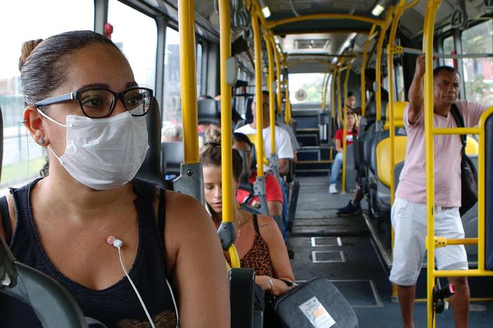 Empresas de ônibus têm perdas de R$ 2,5 bi e buscam socorro federal