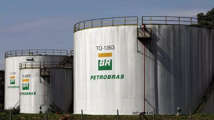 Petrobras faz leilões de diesel e gasolina para se livrar de estoques elevados