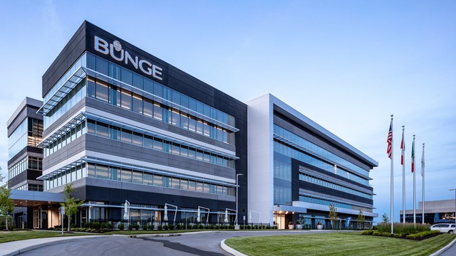 Soja: Bunge assina contrato para compra de duas plantas da Imcopa no Paraná