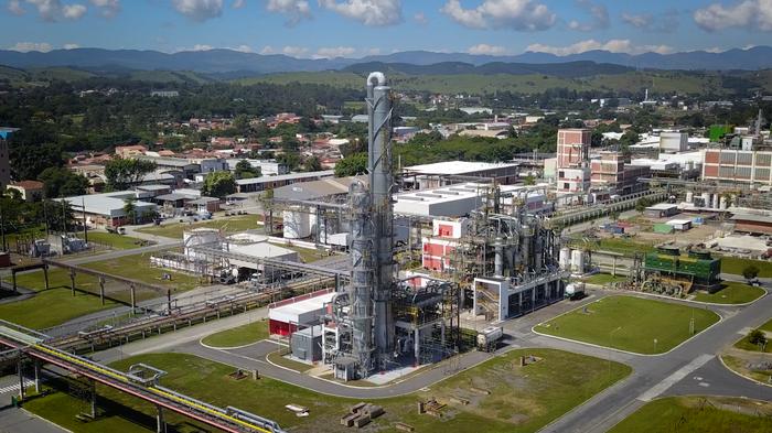 Basf inaugura expansão de fábrica de metilato em Guaratinguetá (SP)