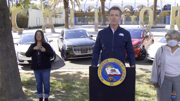 Califórnia vai proibir vendas de novos carros a gasolina ou diesel a partir de 2035