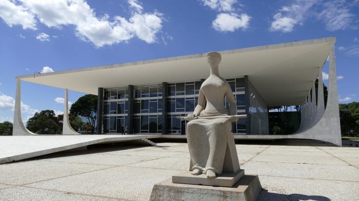 Governo tenta convencer STF a autorizar vendas de subsidiárias da Petrobras