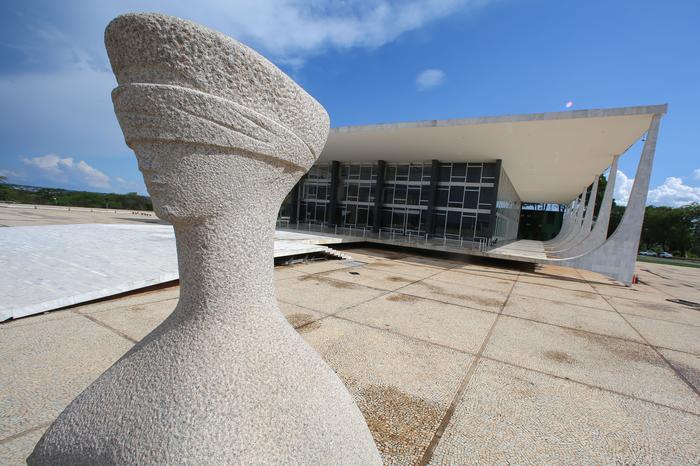 STF libera Petrobras a vender refinarias sem autorização do Congresso