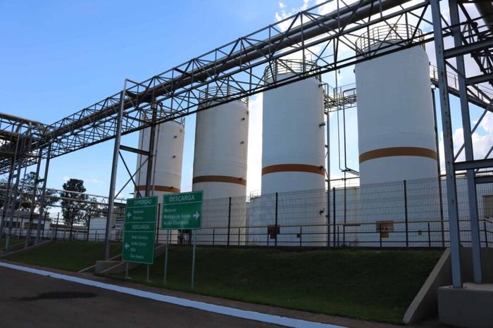 Mesmo com queda no volume, L76 estabelece recorde no faturamento