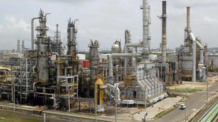 Petrobras está em negociação com Ultrapar para venda da refinaria Refap